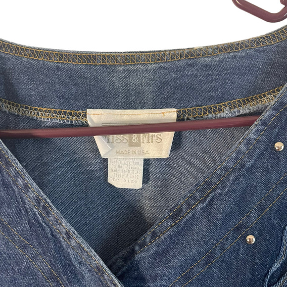 Miss & Mrs One Size Vintage Denim Floral Western Button Up Denim Shirt‎ - Picture 3 of 8